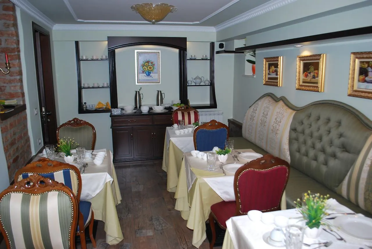 Hotel Vila Sigal Korce 4*,  Albania